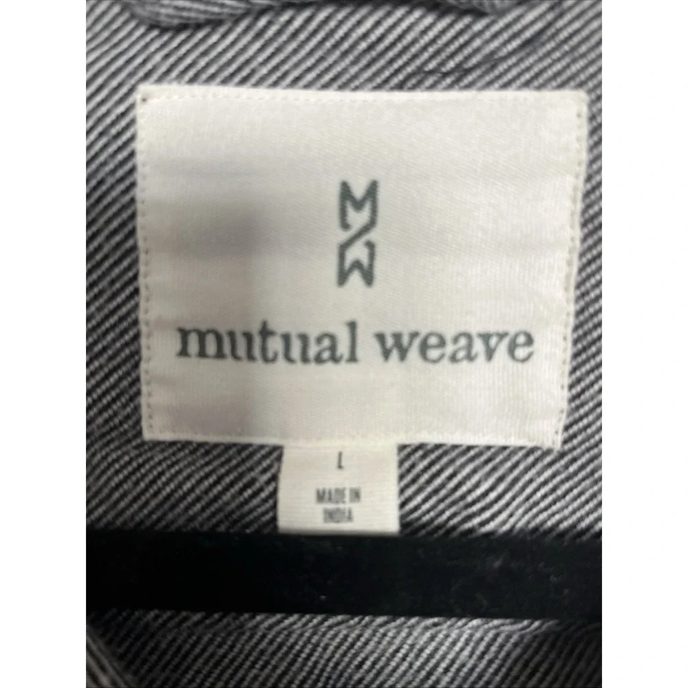 Mutual Weave Striped Grey Button-Up Shirt